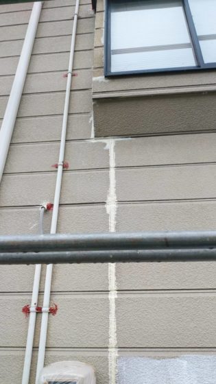 新発田市にて戸建ての外壁塗り替え、雨樋交換を行いました。